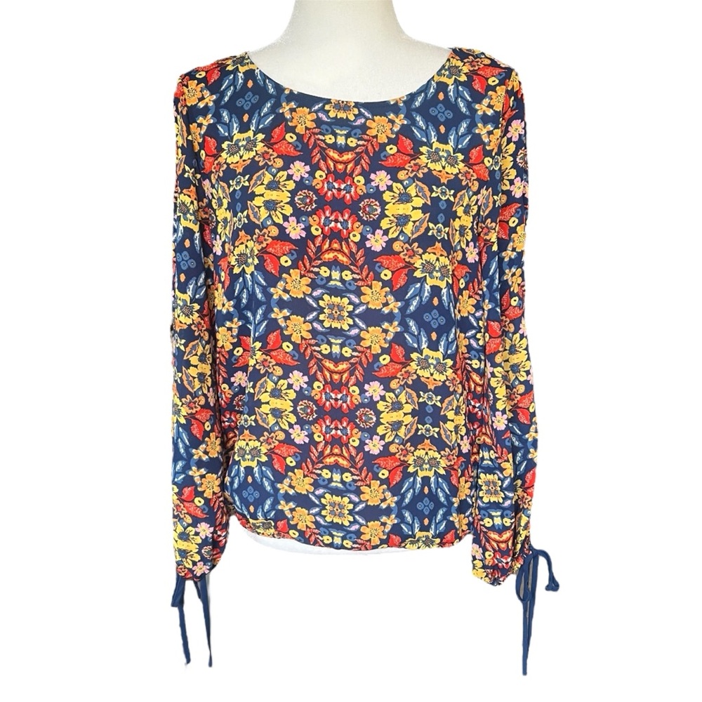 Finn & Grace Navy Floral Print Blouse Open Sleeve Blouse Size Small
